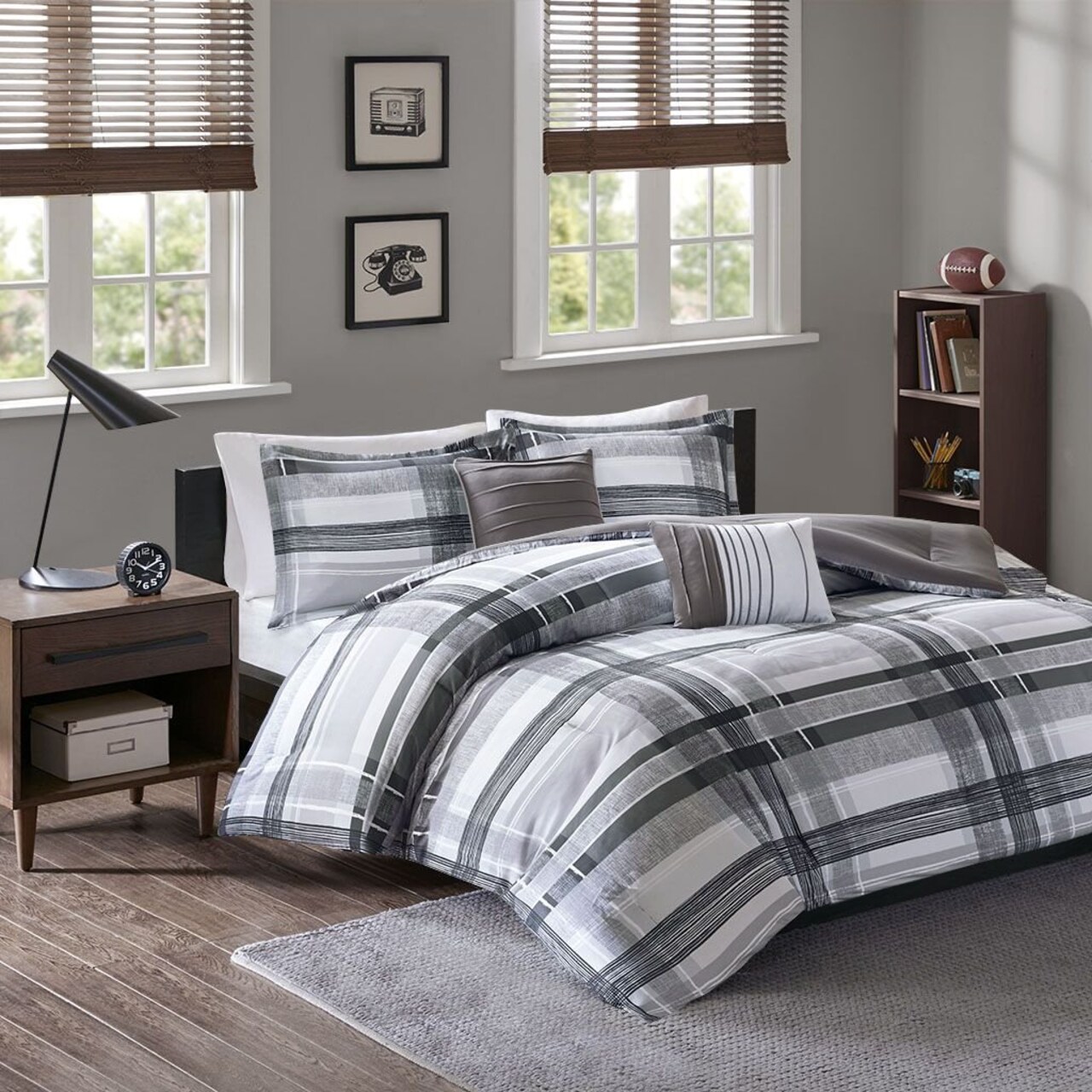 Edge Collections - 26" x 20" - Black - Intelligent Design Twin Plaid Comforter Set - 1 Set